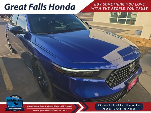 Used 2025 Honda Accord Sport image 1