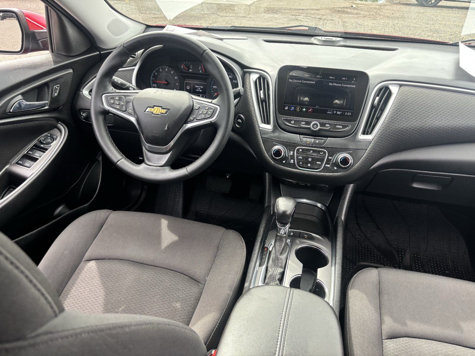 Used 2023 Chevrolet Malibu LT w/ Sport Edition FWD image 15