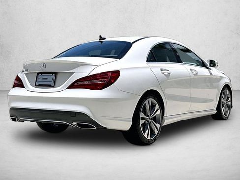 Used 2019 Mercedes-Benz CLA 250 image 2