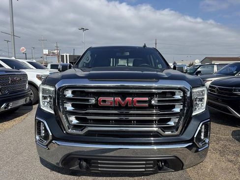Used 2021 GMC Sierra 1500 SLT image 2