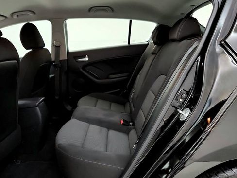 Used 2017 Kia Forte LX FWD image 20