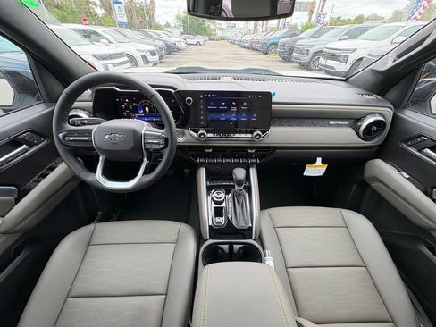 New 2026 Chevrolet Colorado ZR2 AWD/4WD image 21