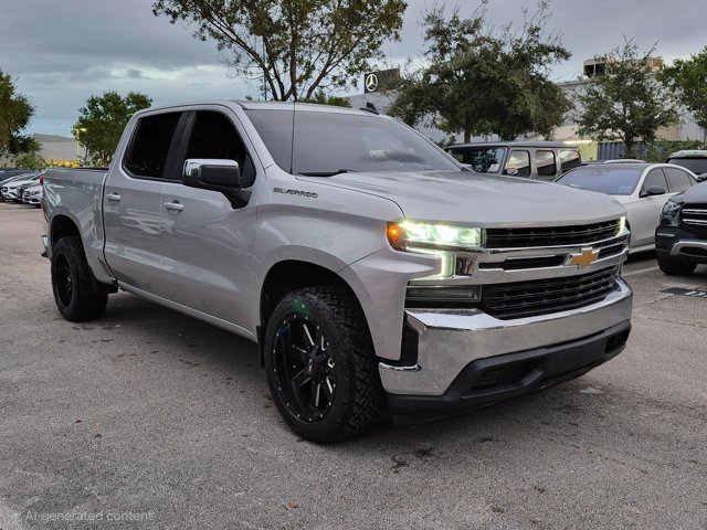 Used 2020 Chevrolet Silverado 1500 LT w/ Bed Protection Package RWD image 3