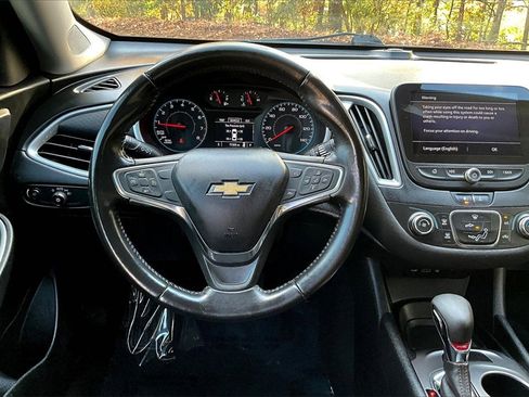 Used 2021 Chevrolet Malibu RS w/ LPO, Floor Liner Package image 9