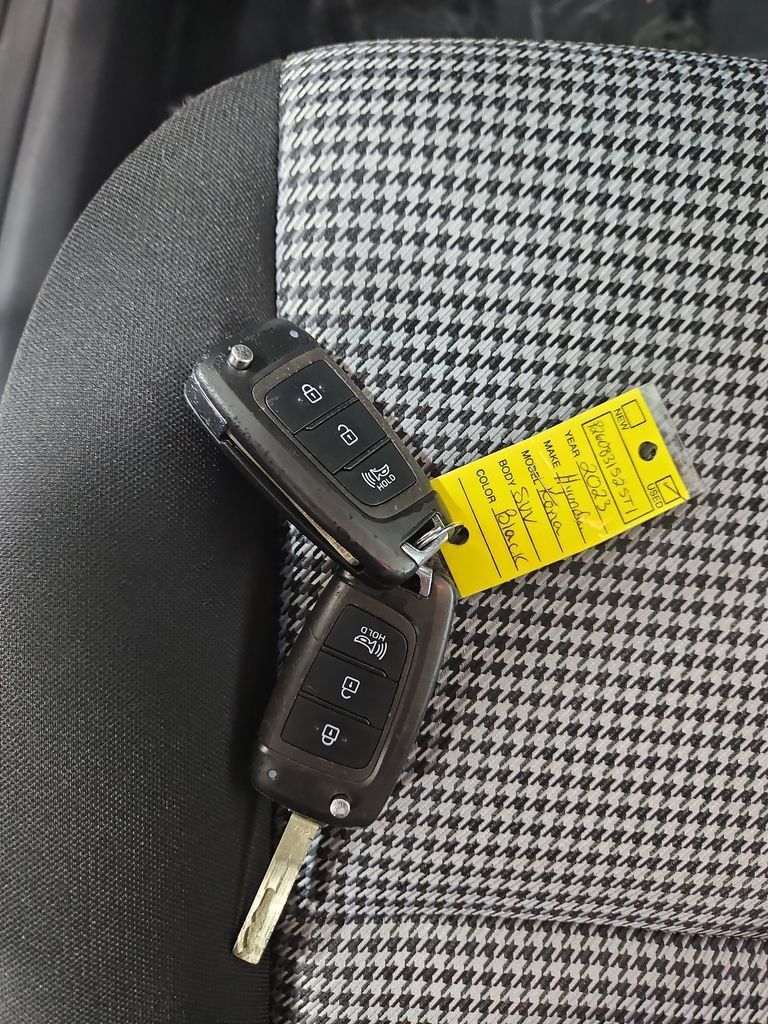 Used 2023 Hyundai Kona SE AWD/4WD image 28