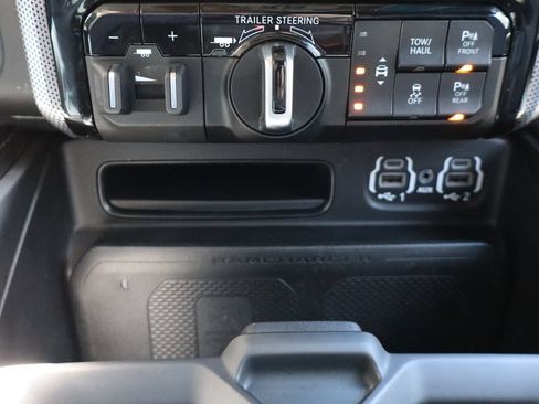 Used 2021 RAM 1500 Limited w/ Trailer Tow Group AWD/4WD image 10