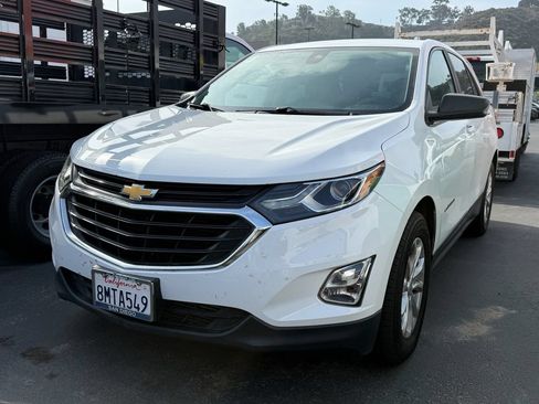 Used 2020 Chevrolet Equinox LS FWD image 22