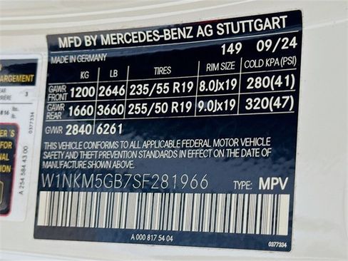 Certified 2025 Mercedes-Benz GLC 350e 4MATIC image 33