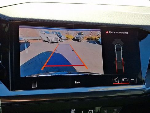 Certified 2025 Audi Q4 e-tron Premium Plus w/ Premium Plus image 7