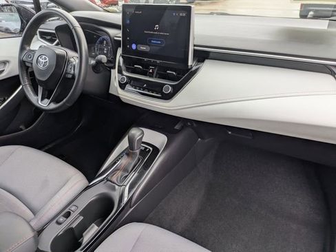 Used 2025 Toyota Corolla FX image 32