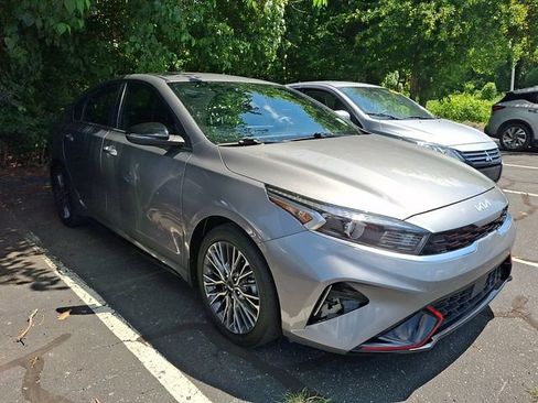 Used 2024 Kia Forte GT-Line FWD image 3