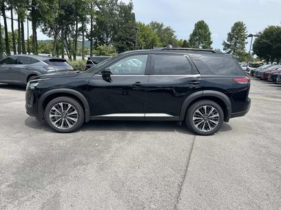 New 2026 Nissan Pathfinder Platinum
