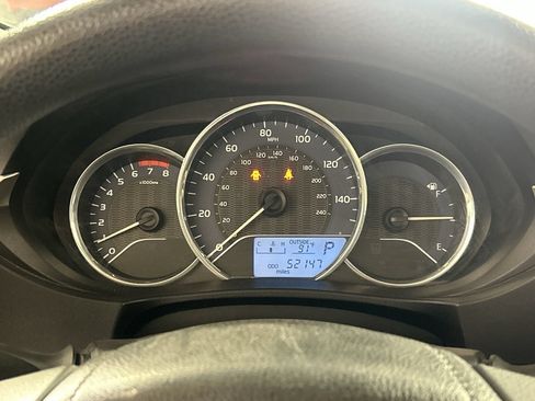 Used 2016 Toyota Corolla LE FWD image 15