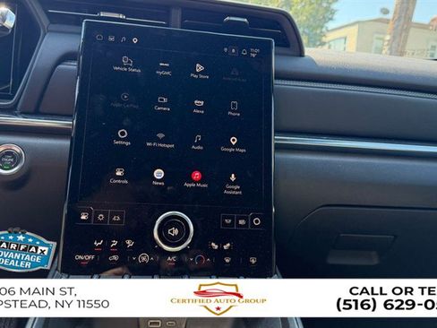 Used 2025 GMC Terrain Elevation AWD/4WD image 15