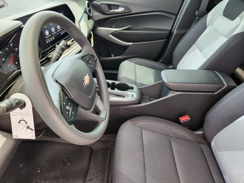 New 2026 Chevrolet Trax LS w/ Driver Confidence Package FWD image 9