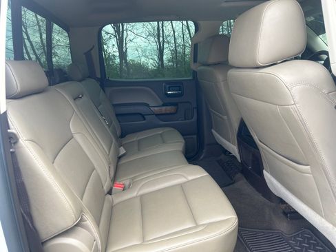 Used 2017 GMC Sierra 1500 SLT image 22