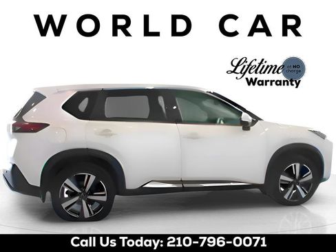 Used 2023 Nissan Rogue SL w/ SL Premium Package AWD/4WD image 2