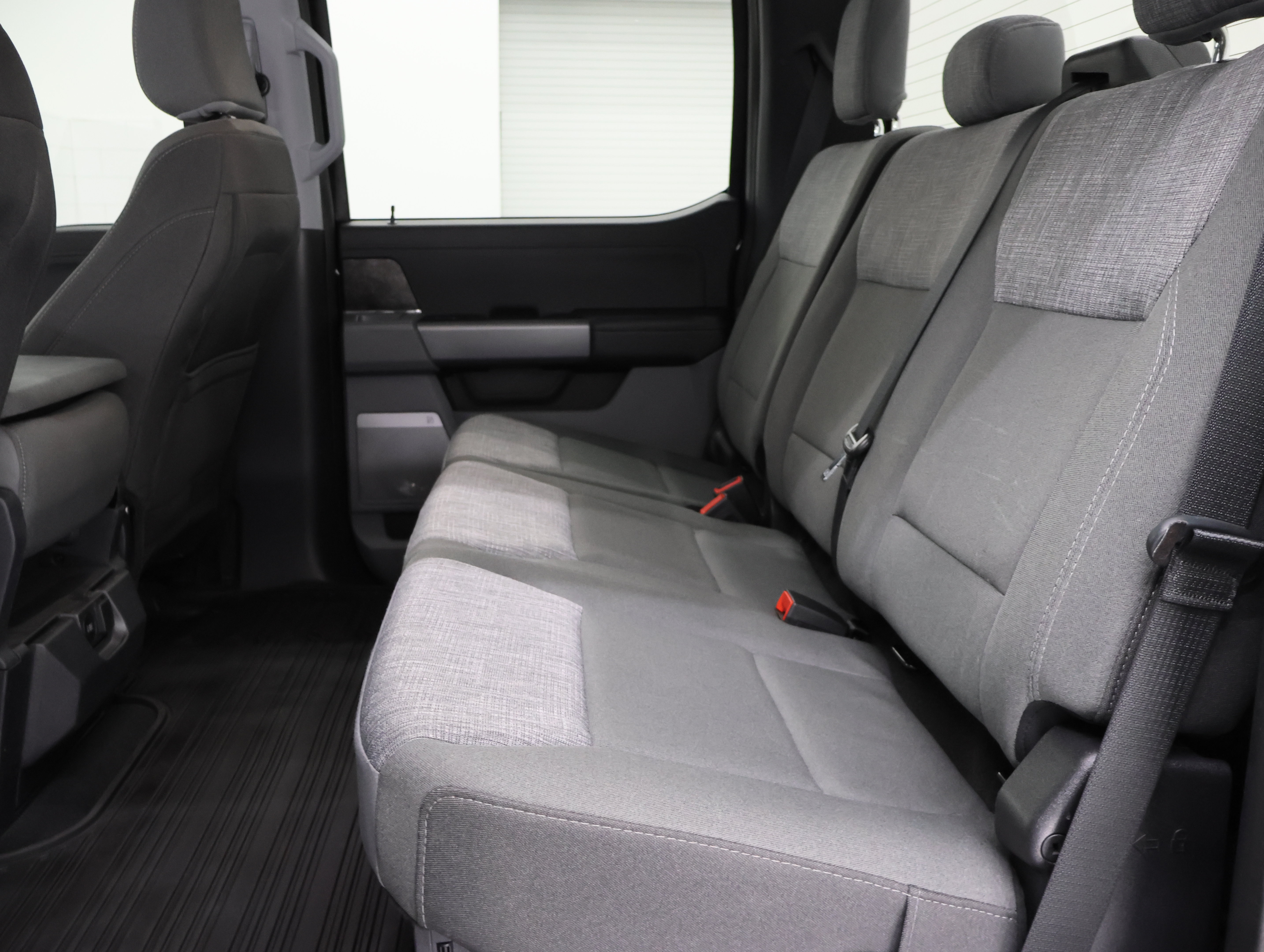 Used 2023 Ford F350 XLT w/ XLT Premium Package AWD/4WD image 9