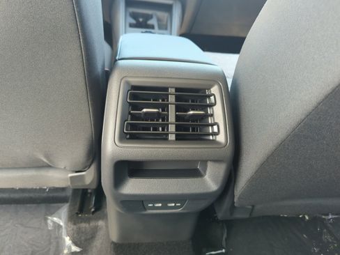 New 2025 Volkswagen Tiguan S image 30