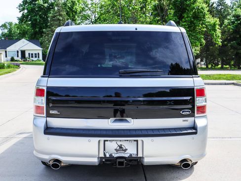 Used 2019 Ford Flex SEL w/ Equipment Group 202A AWD/4WD image 17