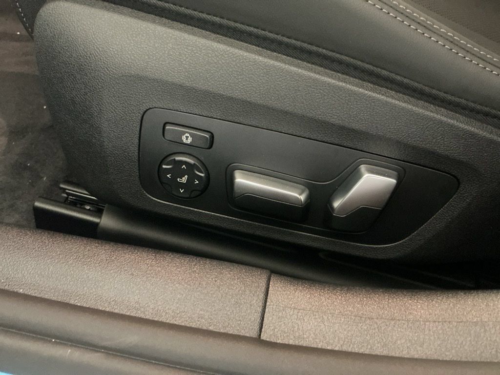 New 2026 BMW 840i xDrive AWD/4WD image 25