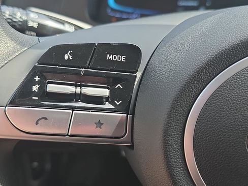 New 2026 Hyundai Elantra SE FWD image 24