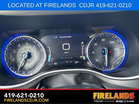 New 2027 Chrysler Pacifica Select FWD image 21