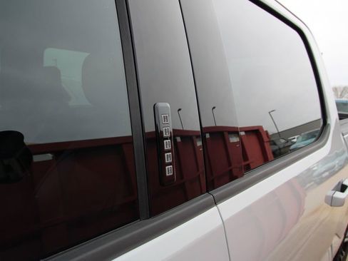 Used 2023 Ford F150 Lariat w/ Equipment Group 502A High image 39