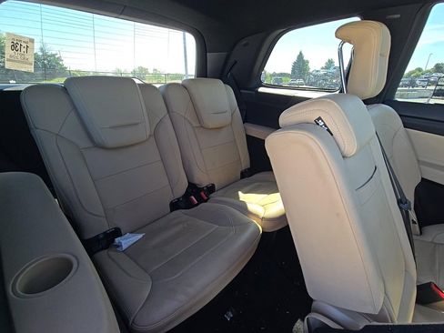 Used 2017 Mercedes-Benz GLS 450 4MATIC w/ Premium Package image 7