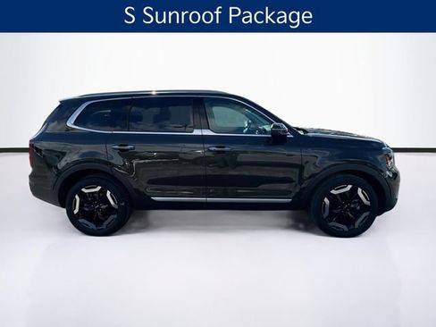 Used 2023 Kia Telluride S w/ S Sunroof Package image 8