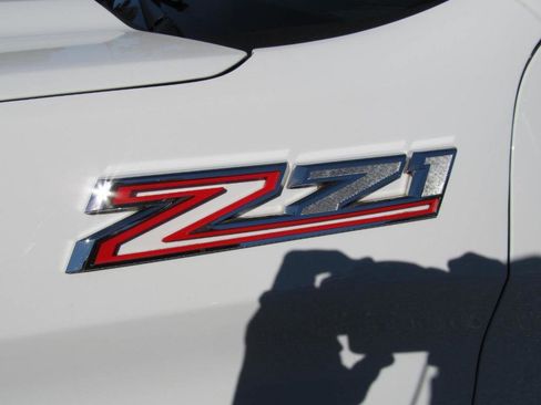 Used 2020 Chevrolet Silverado 1500 RST w/ All-Star Edition image 11