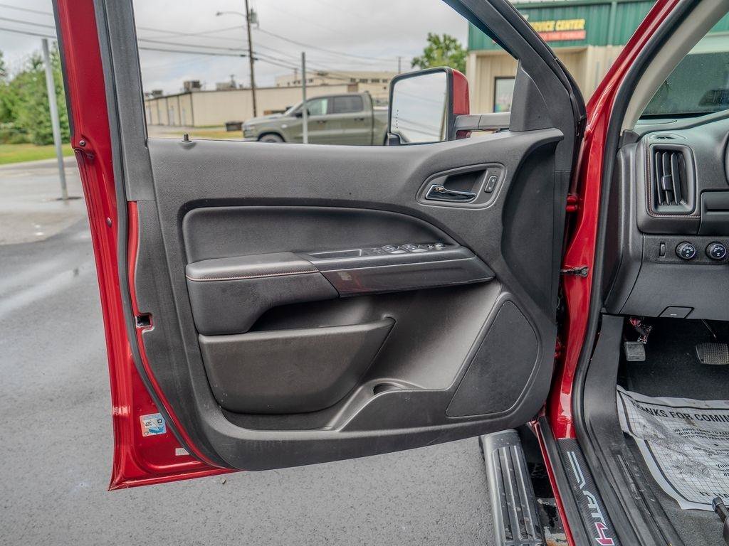 Used 2019 GMC Canyon All Terrain w/ Trailering Package AWD/4WD image 15