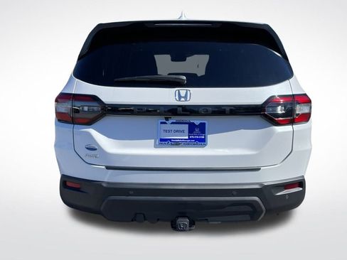 Certified 2025 Honda Pilot EX-L image 5