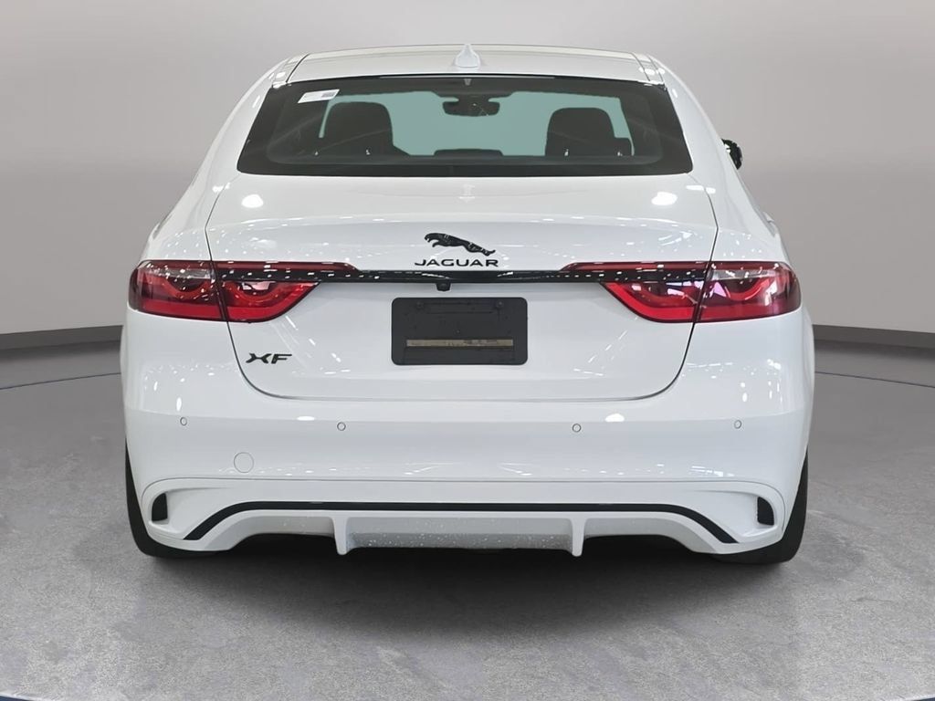 Used 2023 Jaguar XF R-Dynamic SE AWD/4WD image 7