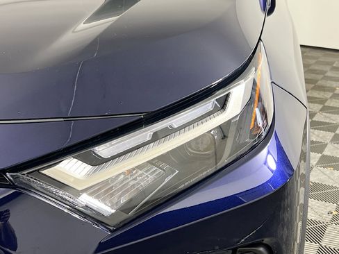 Used 2025 Toyota RAV4 XLE w/ Convenience Package image 11