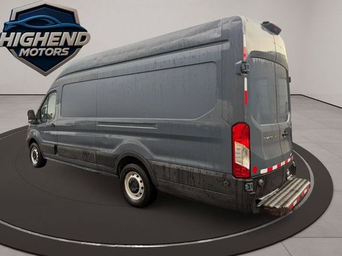 Used 2019 Ford Transit 250 148 High Roof Extended RWD image 4