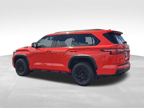 Used 2023 Toyota Sequoia TRD Pro AWD/4WD image 5