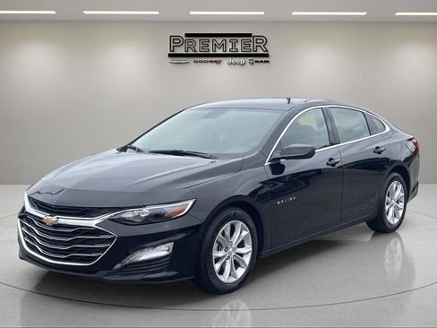 Used 2025 Chevrolet Malibu LT image 1