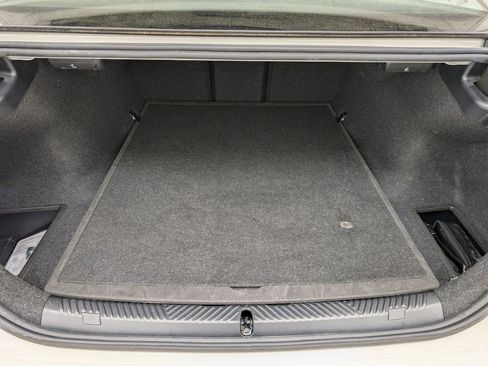 Used 2024 BMW 530i w/ Premium Package image 24