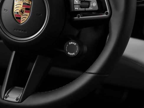 New 2025 Porsche Taycan image 38