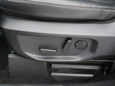 Used 2024 Ford Ranger Lariat AWD/4WD image 16