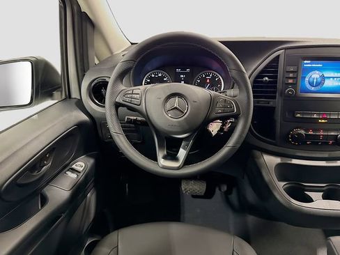 Used 2023 Mercedes-Benz Metris Passenger image 22