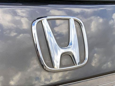 Used 2016 Honda Odyssey EX-L image 9