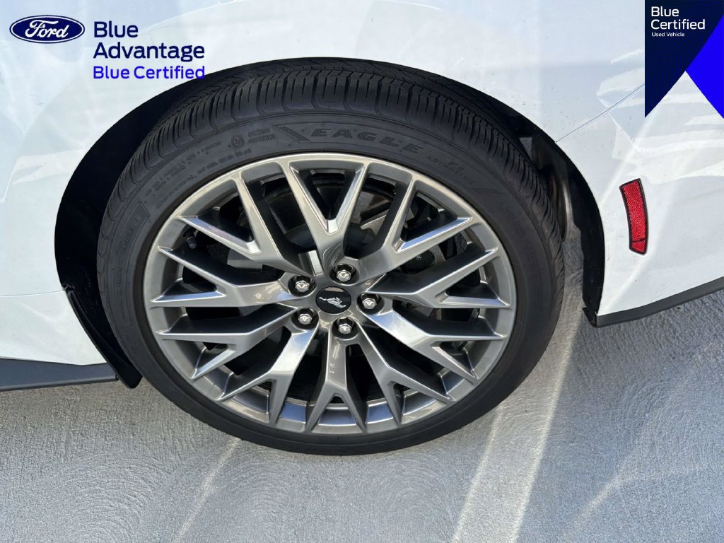 Used 2025 Ford Mustang GT Premium RWD image 18