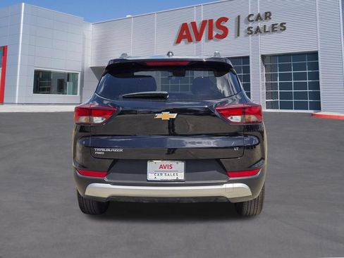 Used 2025 Chevrolet TrailBlazer LT AWD/4WD image 7
