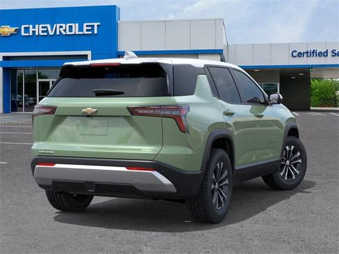 New 2026 Chevrolet Equinox LT image 4