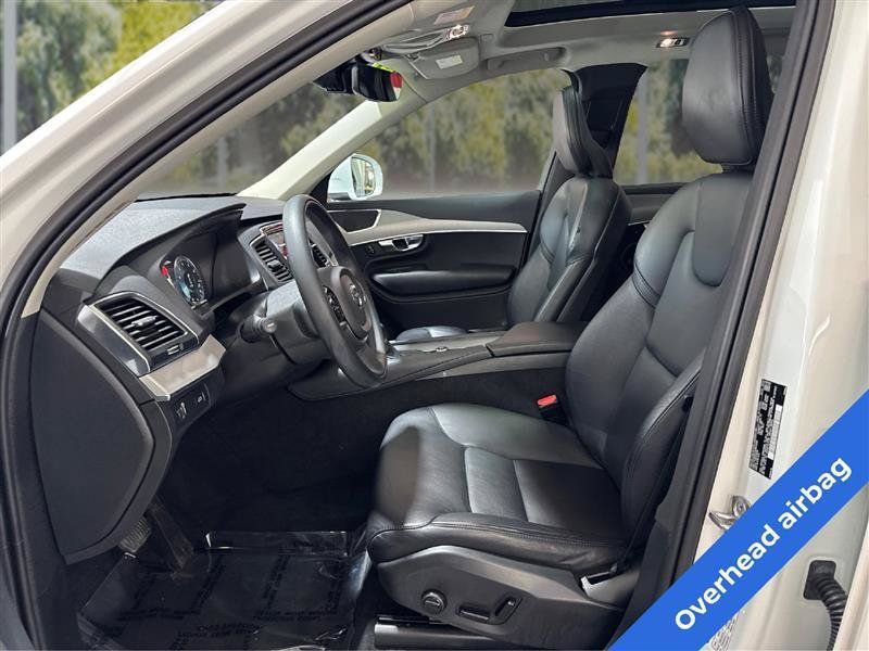 Used 2022 Volvo XC90 T5 Momentum AWD/4WD image 9