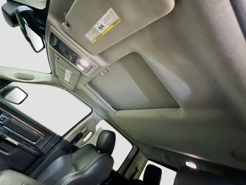 Used 2016 RAM 1500 Laramie w/ Convenience Group image 27