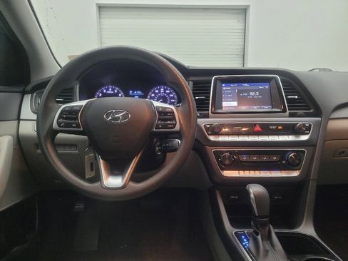 Used 2019 Hyundai Sonata SE w/ Winter Weather Package FWD image 22