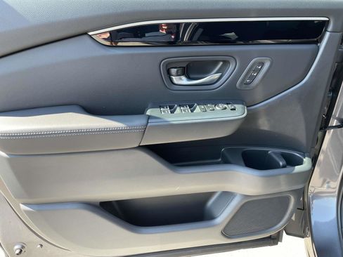 New 2025 Honda Pilot EX-L image 18